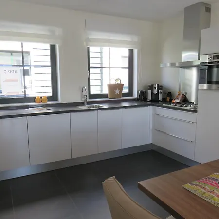 Apartment Spacious Near Amsterdam Uitdam