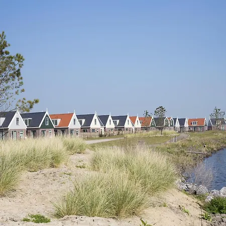 Spacious Near Amsterdam *
