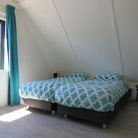 Spacious Near Amsterdam Apartment